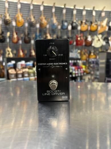MXR MC401 - Custom Audio Electronics Boost Pedal